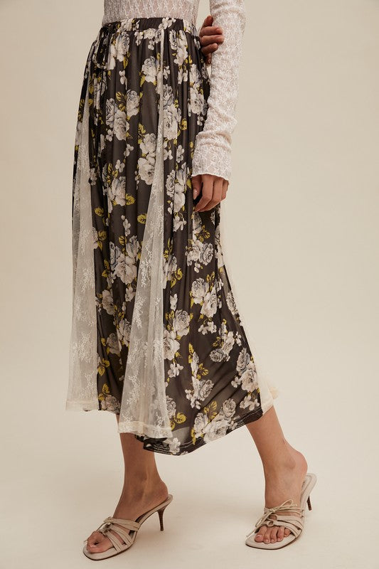 Floral Mesh and Lace-panel Midi Skirt
