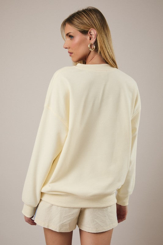 Round Neck “Sunday Club” Graphic Sweatshirt