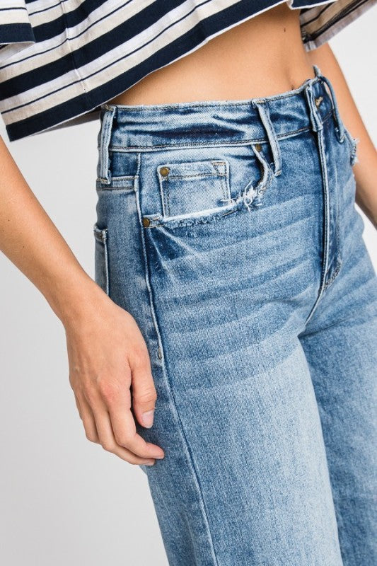 PETRA153 Super High Rise Stretch Classic Straight Jeans