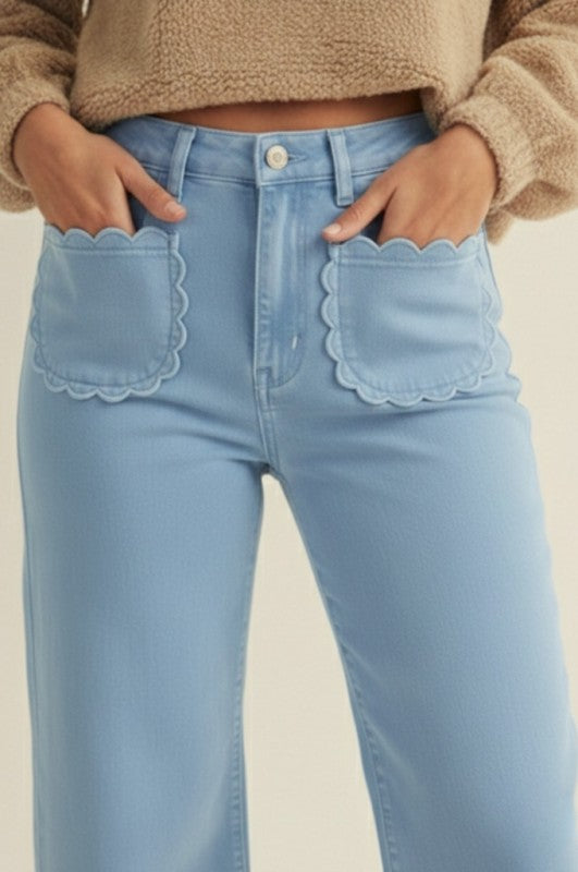 Stretch Mid Rise Scallop Pocket Wide Leg Pants