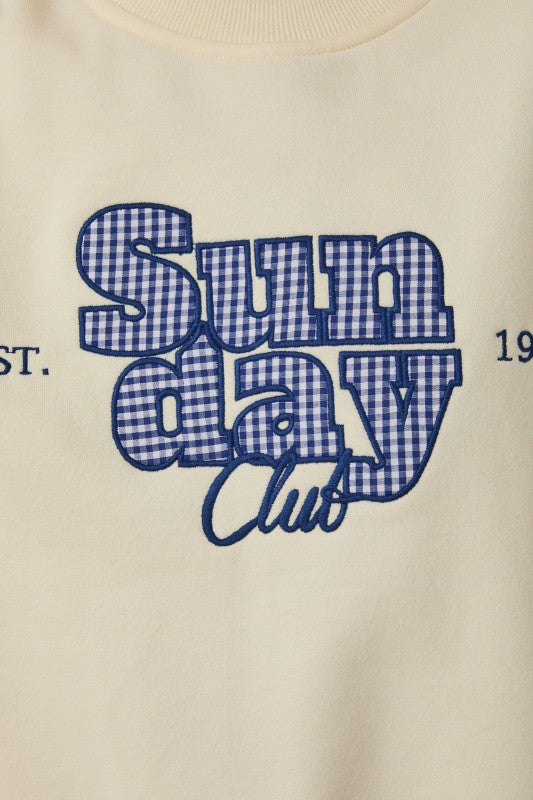 Round Neck “Sunday Club” Graphic Sweatshirt