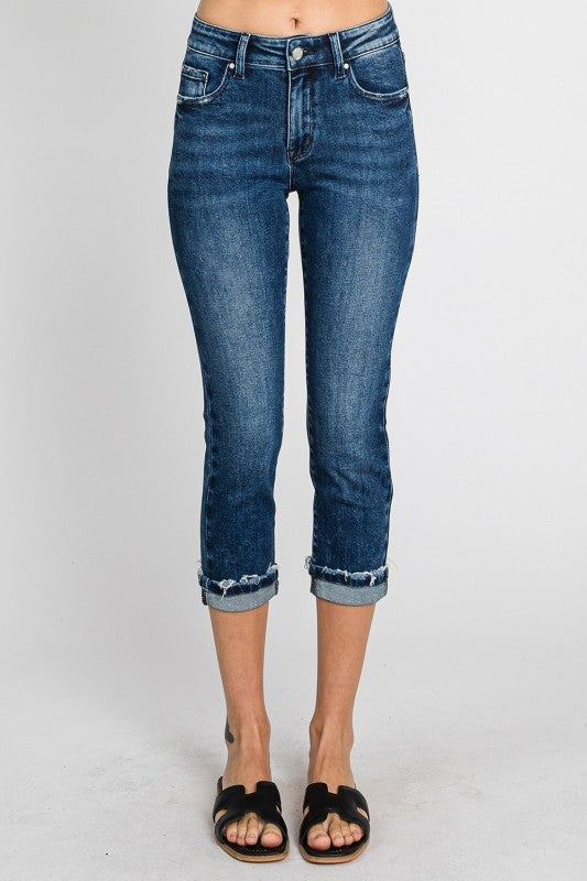 PETRA153 Mid Rise Skinny Capri W/Cuffed Hem Jeans