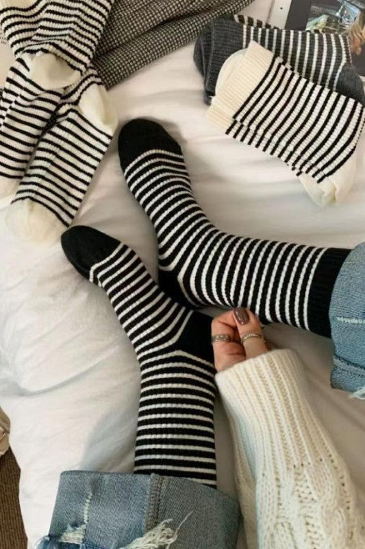 Contrast Trim Striped Knit Cotton Socks