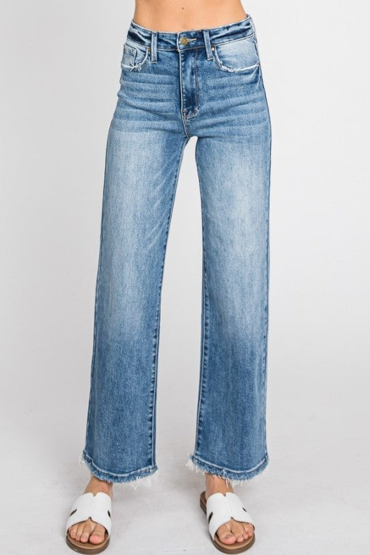 PETRA153 Super High Rise Stretch Classic Straight Jeans